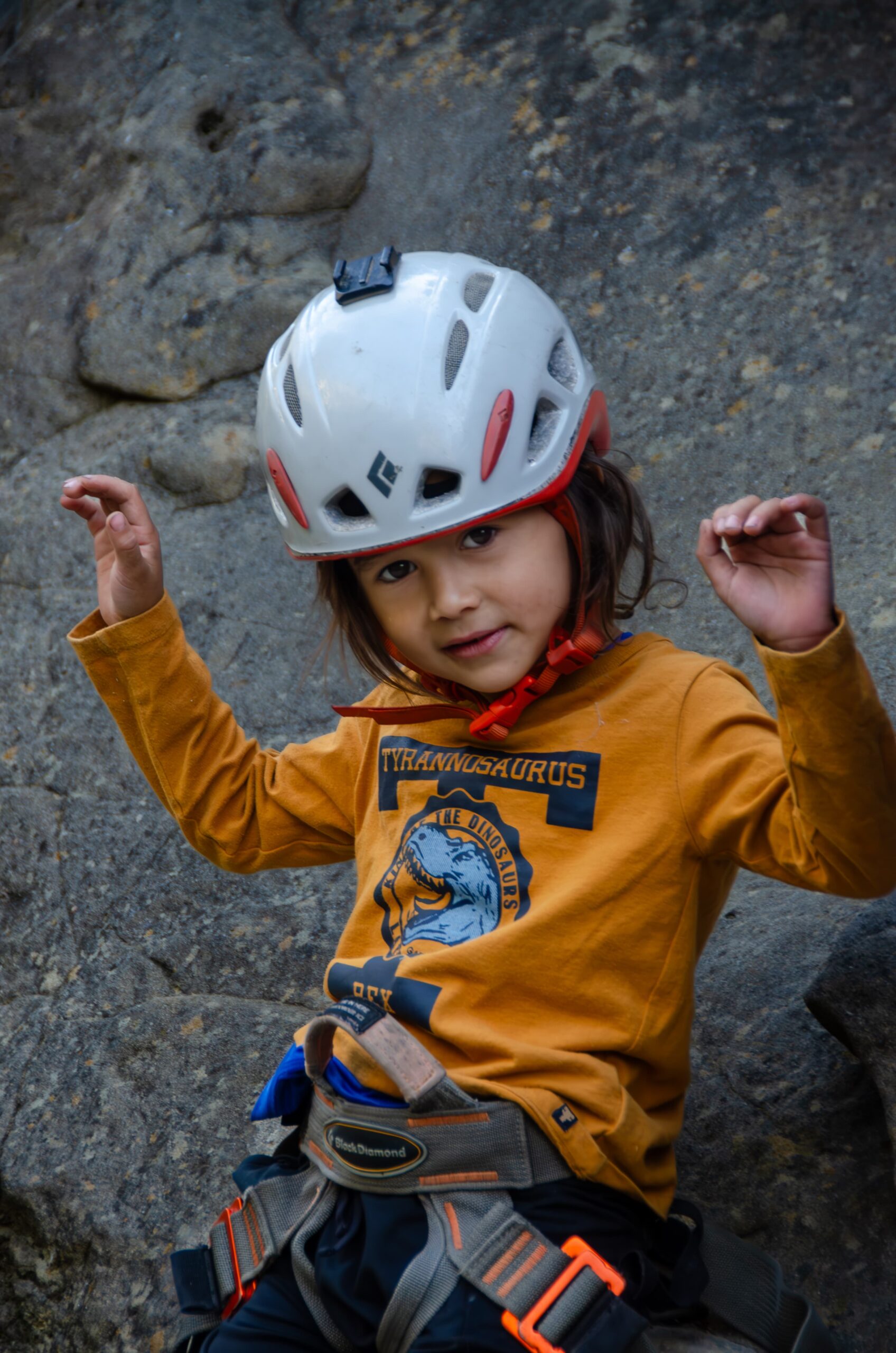 kid armsup denoise small